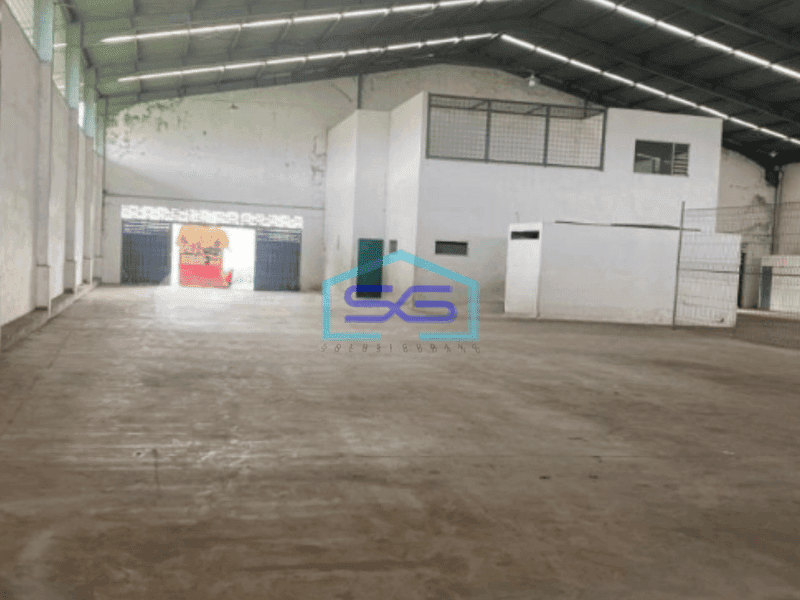 Disewakan Gudang Lokasi Raya Karang Pandan Malang Pakisaji Luas Bangunan 1260 m²