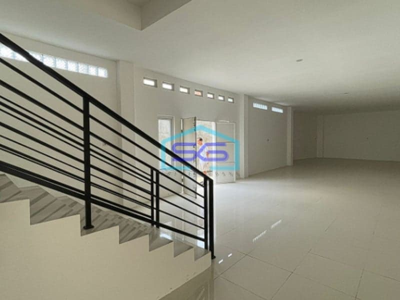 Dijual Ruko Luas dan Strategis di Jalan Merbau Veteran Palembang LB 800m2