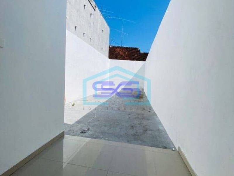 Dijual Ruko Baru 2 Lantai Halaman Belakang Lokasi Strategis