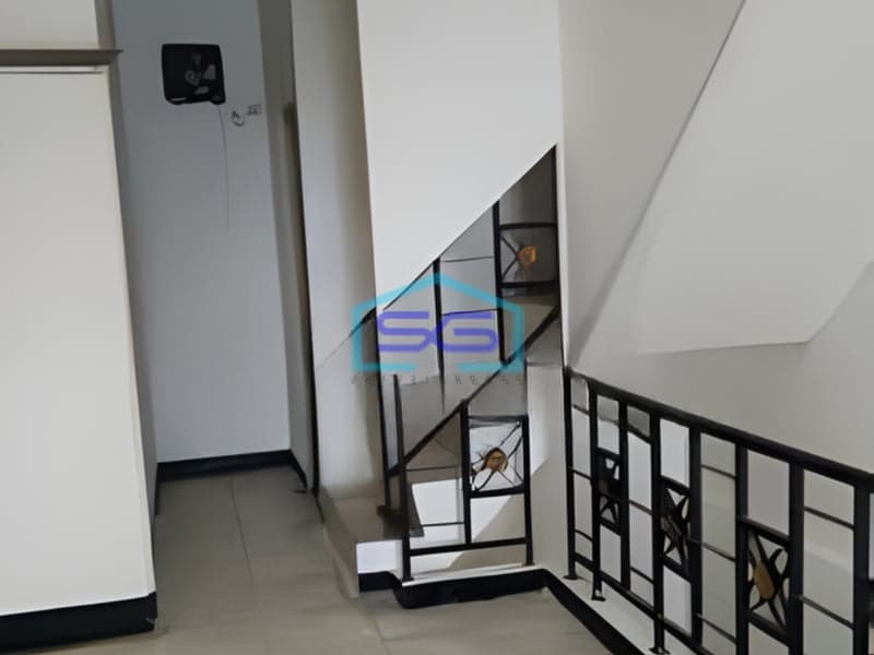 Disewakan Ruko Tidak Banjir Lokasi Harapan Indah Bekasi Luas Bangunan  180 m²