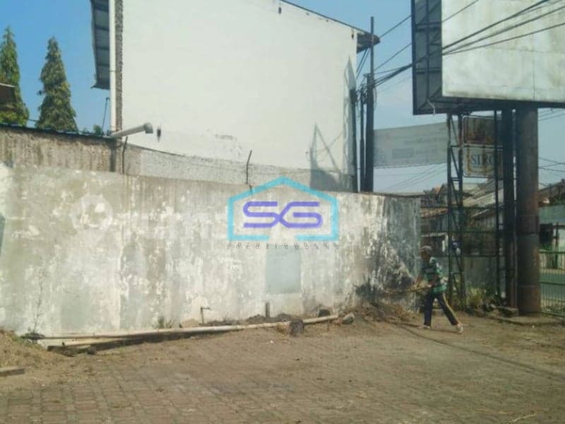 Dijual Ruko + Gudang Strategis Cocok Untuk Toko, Outlet di Kopo Sayati Bandung LB 600m2