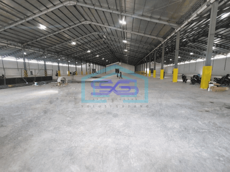 DISEWAKAN GUDANG KAWASAN GATSU 1.3 HA SEMARANG