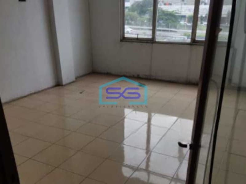 Dijual Ruko Gandeng 3 di Grogol Jakarta Barat Luas Bangunan 810m2