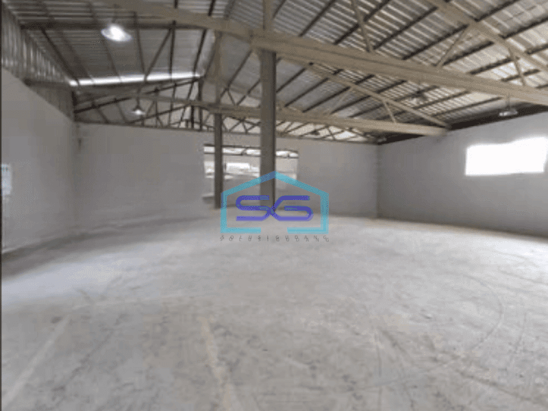 Disewakan Gudang Siap Pakai di Cakung Jakarta Timur Luas Tanah  1300 m²