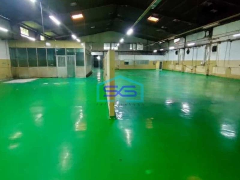 Dijual Tanah dan Bangunan Gudang Ex Pabrik di Daerah Pasar Kamis Tangerang LT 27070m2