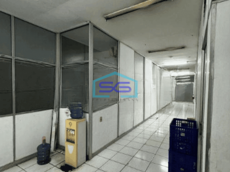 Dijual Gudang Siap Pakai Ada Kantor Luas Bangunan  1387 m² di Batu Ceper Tangerang