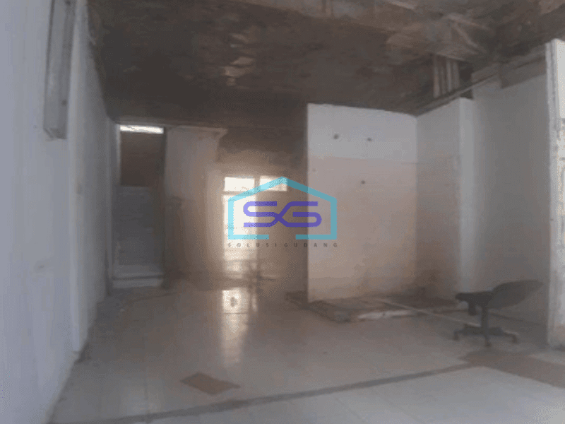 Disewa Ruko komersial 4lantai di Gajah Mada Jakarta Pusat