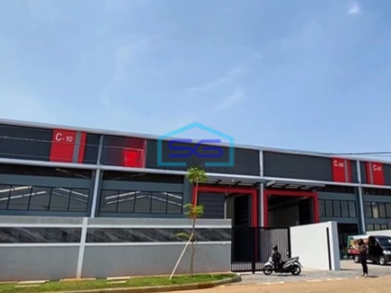 Dijual Gudang Murah Bagus LB 324 m2 HGB Exit Tol Singosari Malang