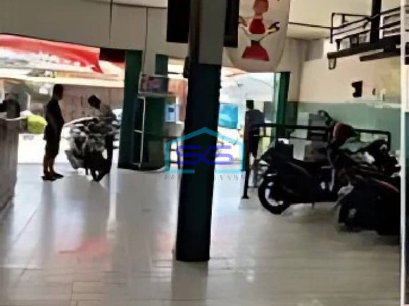 Disewakan Ruang Usaha Dipinggir Jalan Raya ex Bengkel Motor Tangerang  LT 160m2