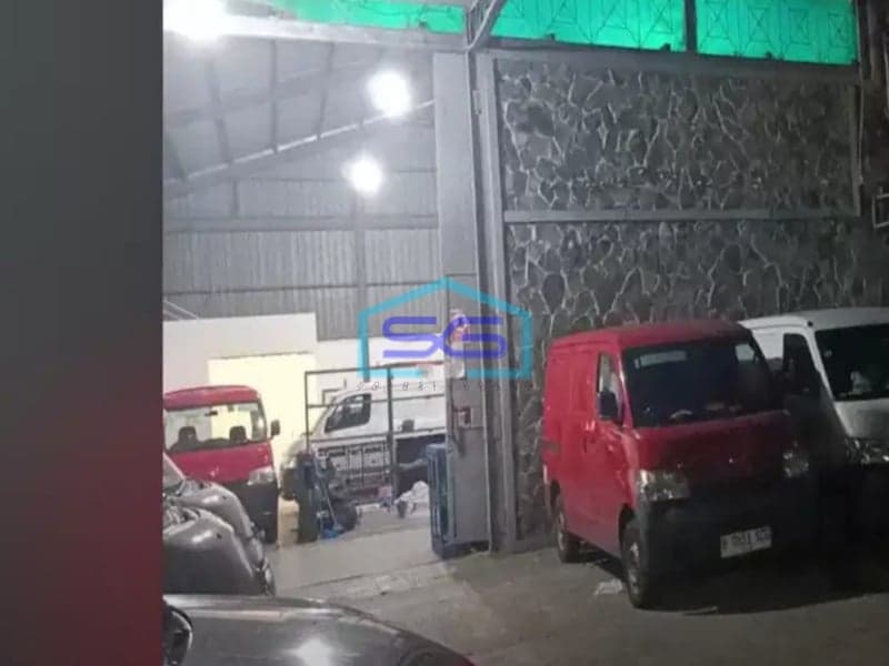 Disewakan Gudang Ada Kantor Luas Bangunan 680 m² di Jakarta Selatan