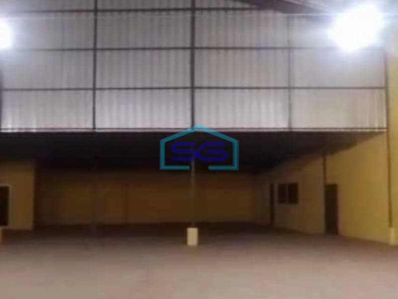 Disewakan Gudang Akses Container 40 Feet Luas Tanah  1700 m² di Tangerang