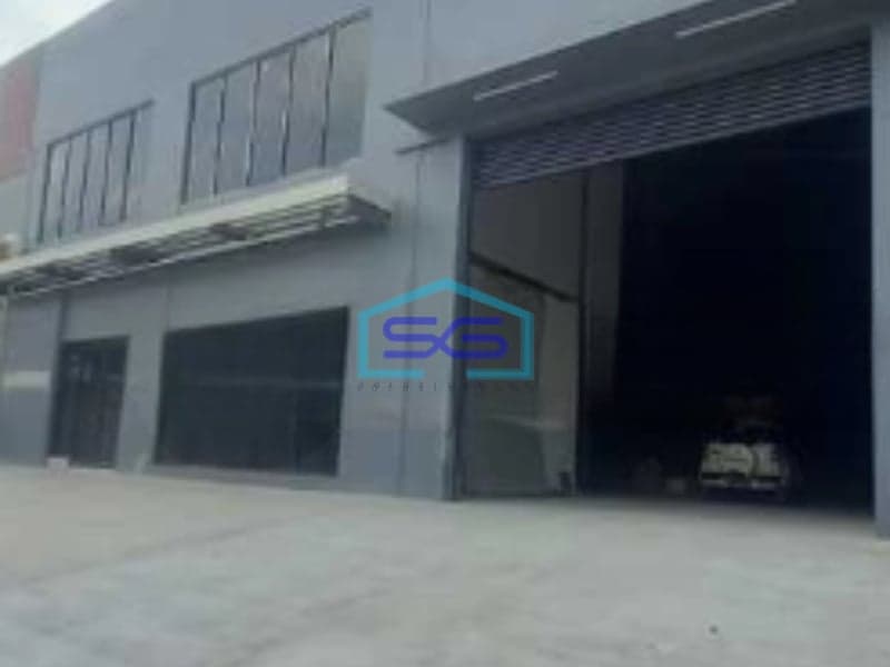 Disewakan Gudang Lokasi Bebas Banjir di Lippo Cikarang Luas Tanah  1366 m²