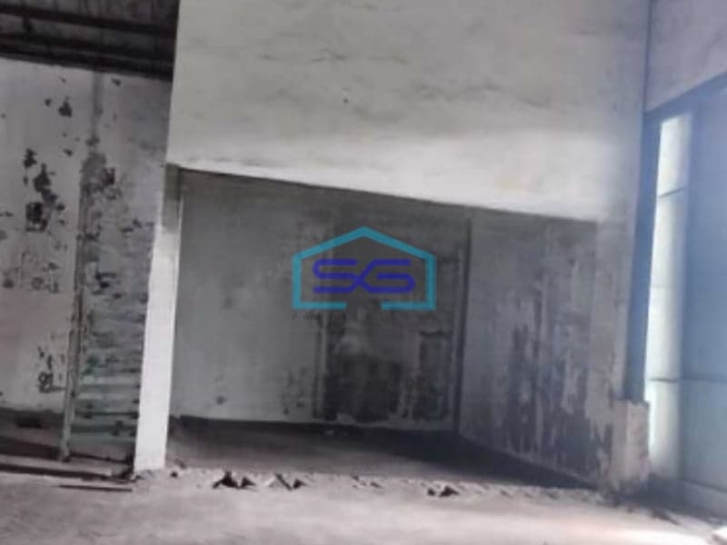 Dijual Gudang Luas Bangunan 980 m² Lokasi Wiyung Surabaya