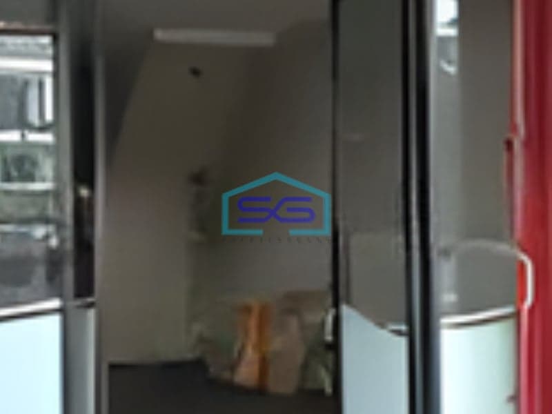 Disewakan Ruko 3Lt di Bulevard Hijau Harapan Indah Bekasi Luas Bangunan 225m2