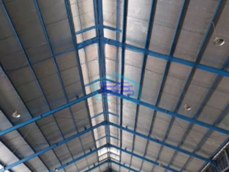 Disewakan Gudang Ada Loading Dock Luas Bangunan  1680 m²  di Surabaya