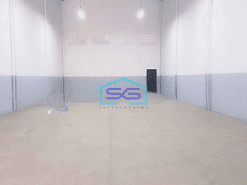 Disewakan Gudang di Daerah Daan Mogot Jakarta Barat Luas 9x24 216m2 Selatan