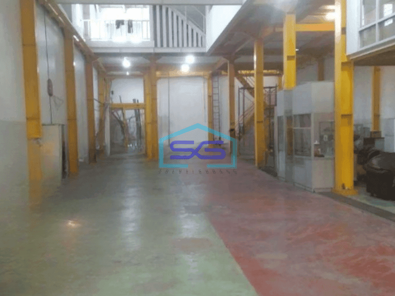 Disewakan Gudang di Pondok Bambu Jakarta Timur Luas Bangunan  900 m²