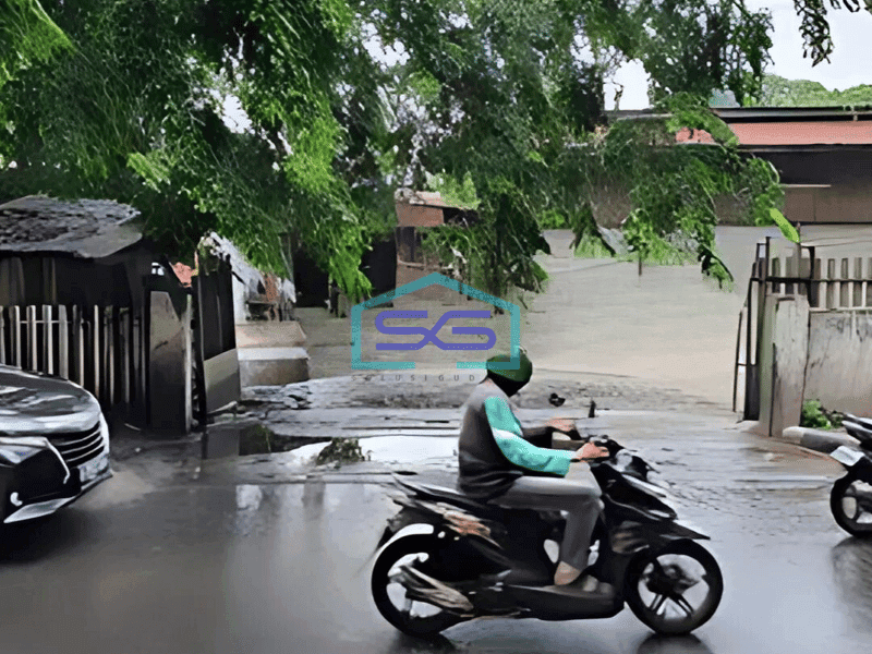 Disewa/dijual Tanah dan Bangunan di Daan Mogot