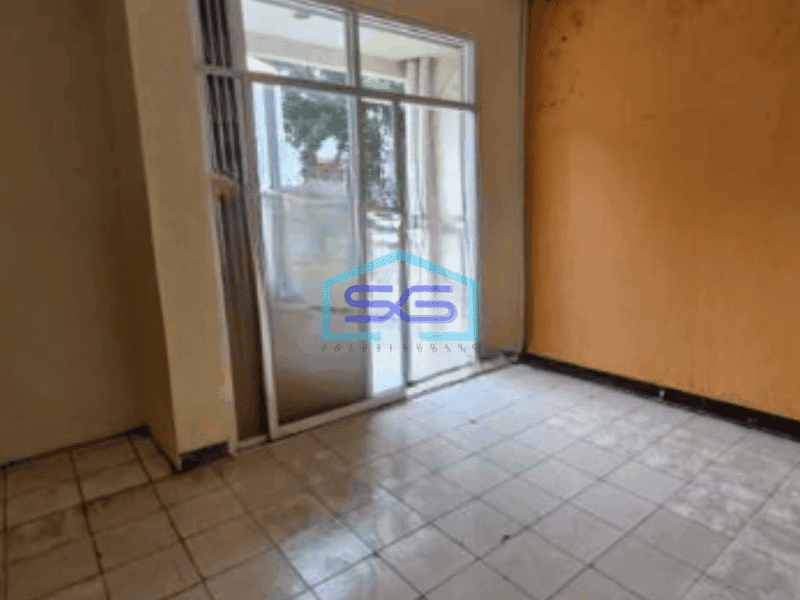 Disewakan Ruko Lokasi Strategis di Cawang Jakarta Timur Luas Bangunan  360 m²