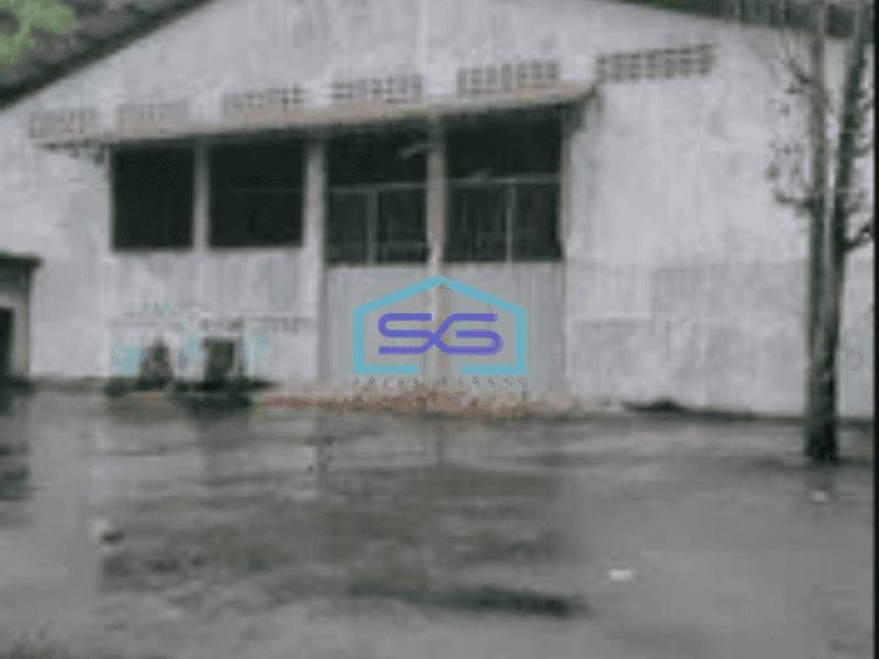 Disewakan Gudang Akses Container di Dekat Pintu Tol Kebakkramat Karanganyar Luas Tanah 1200 m²