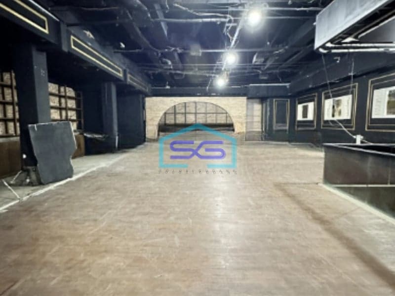 Dijual Ruang Usaha Ex Bar di Area Kemang Jakarta Selatan Pinggir Jalan LB 1800m2