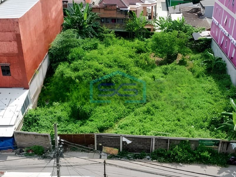 出售：SMS商场后方战略性宿舍建设用地 - 土地面积491平方米