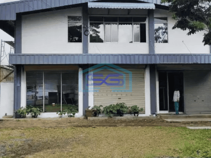 Disewa Gudang mainroad Soekarno Hatta .rapih dan tinggal masuk