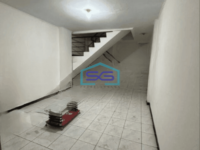 Dijual Ruko Lokasi Strategis di Jelambar Jakarta Barat Harga Bisa Nego Luas Bangunan  196 m²