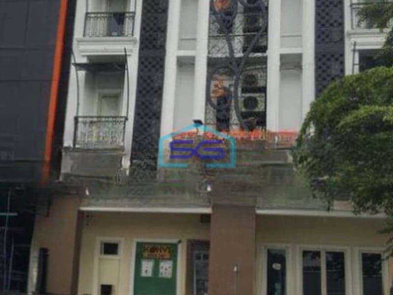 Dijual Ruko Lokasi Strategis di Karawang Barat Luas Tanah 200 m²