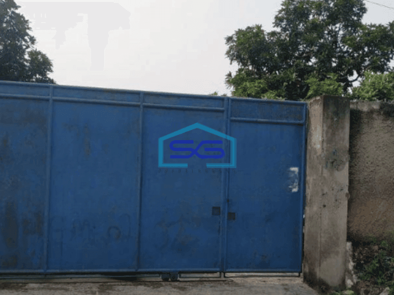 Dijual Gudang Akses Container 20 Feet di Teluk Naga Tangerang Luas Bangunan 1000 m²