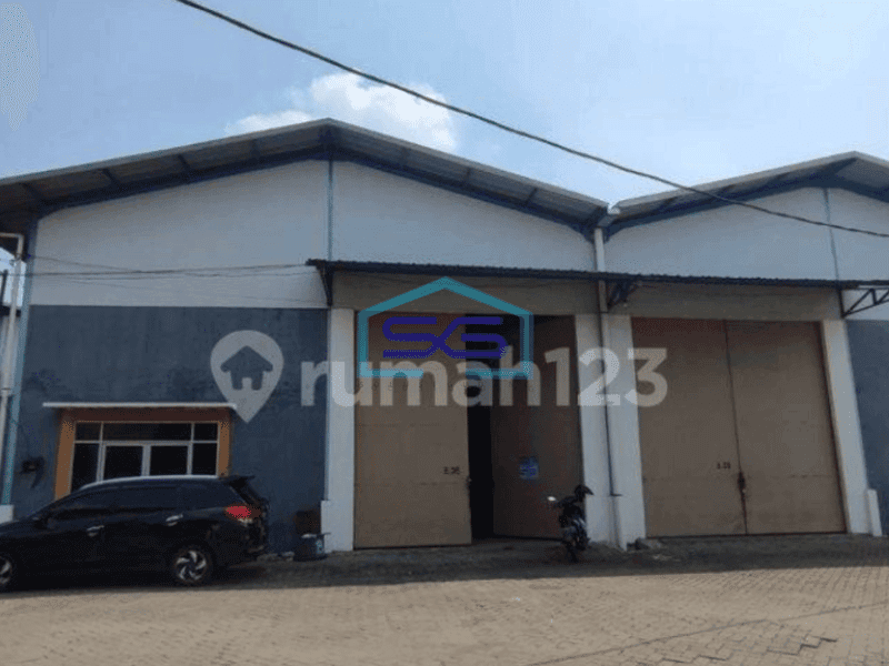 isewakan Gudang Kepatihan Industri Menganti Gresik