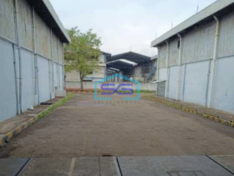 Disewakan Gudang Dengan Loading Dock di Cakung Jakarta Timur Luas 5027m2