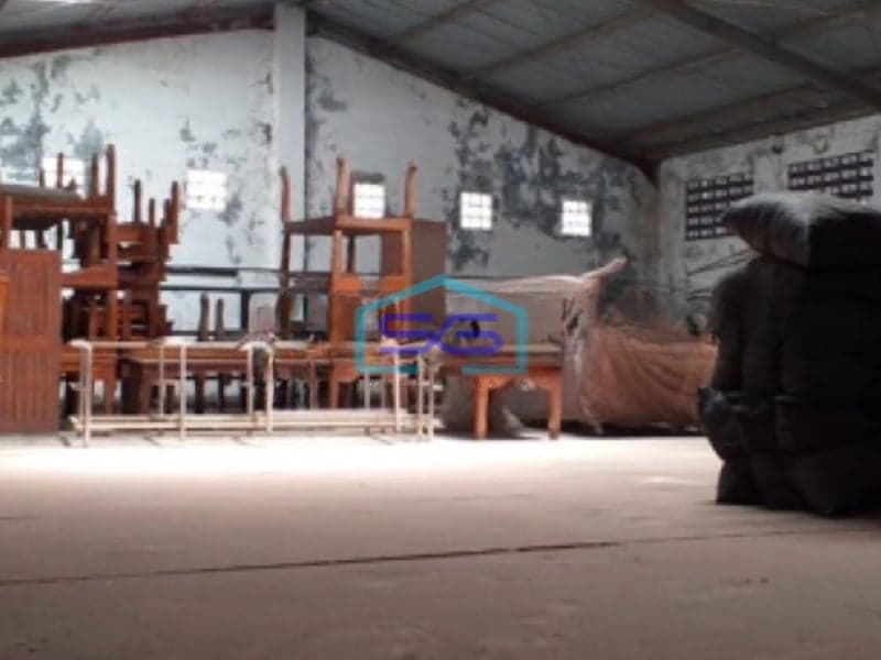 Dijual Gudang Siap Pakai di Pinggir Jalan Raya Solobaru Solo LT 2700m2