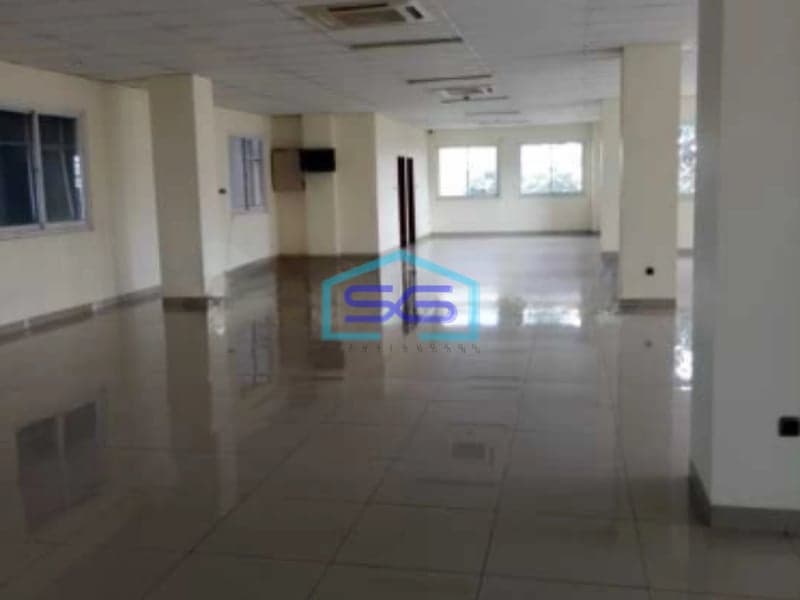 Dijual Gedung Kantor di Pinggir Jalan Raya Cikini Jakarta Pusat LT 800m2
