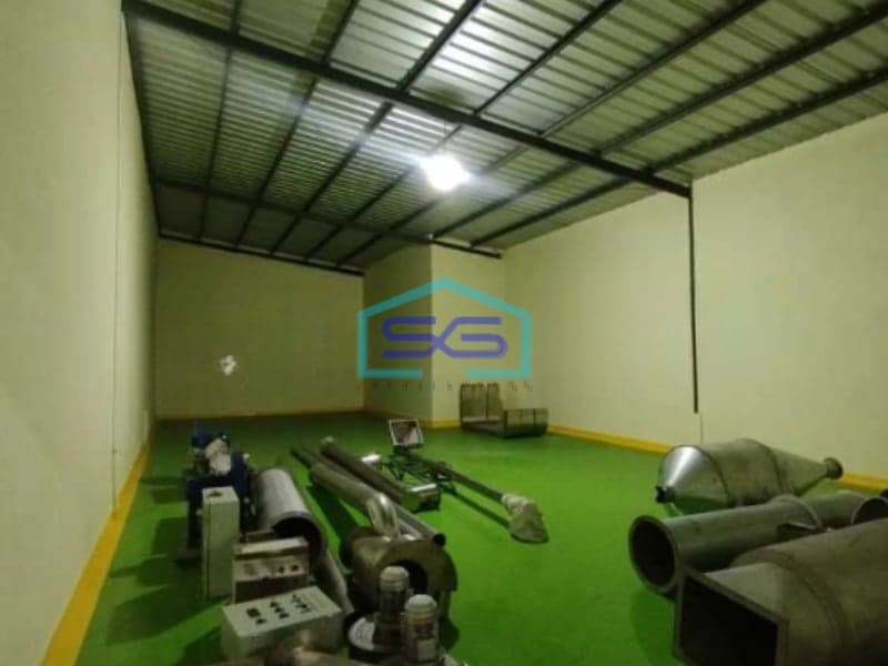 Disewakan Gudang Luas Tanah 1500 m2 Lokasi Bebas Banjir di Tangerang