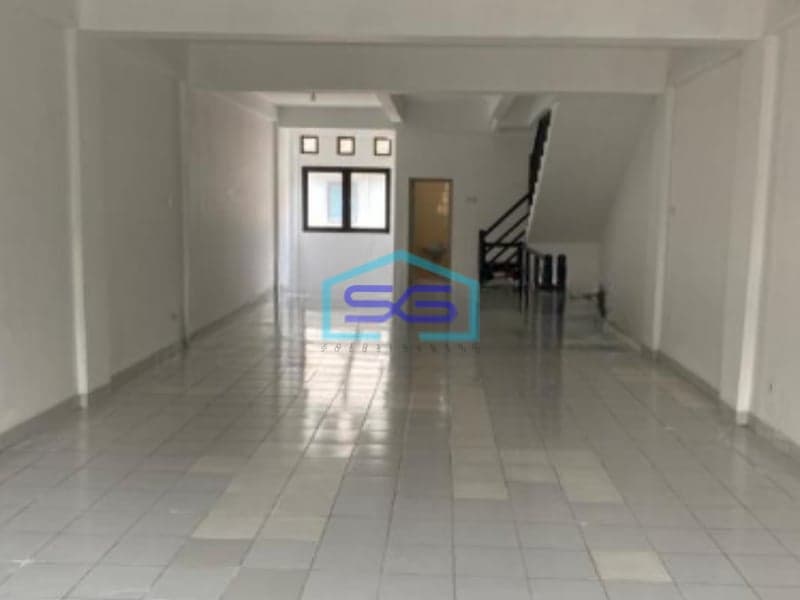 Disewakan Ruko siap Huni di Sektor 4 Samping BSD Plaza Serpong, Tangerang Selatan Luas Bangunan  225 m²