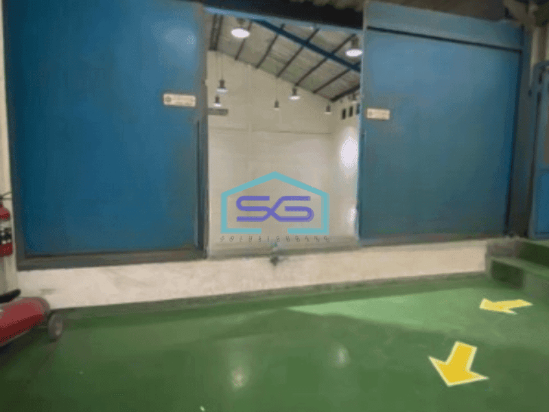 Dijual Cepat Gudang Murah Ada Kantor Luas Bangunan 1200 m² di Dadap Tangerang