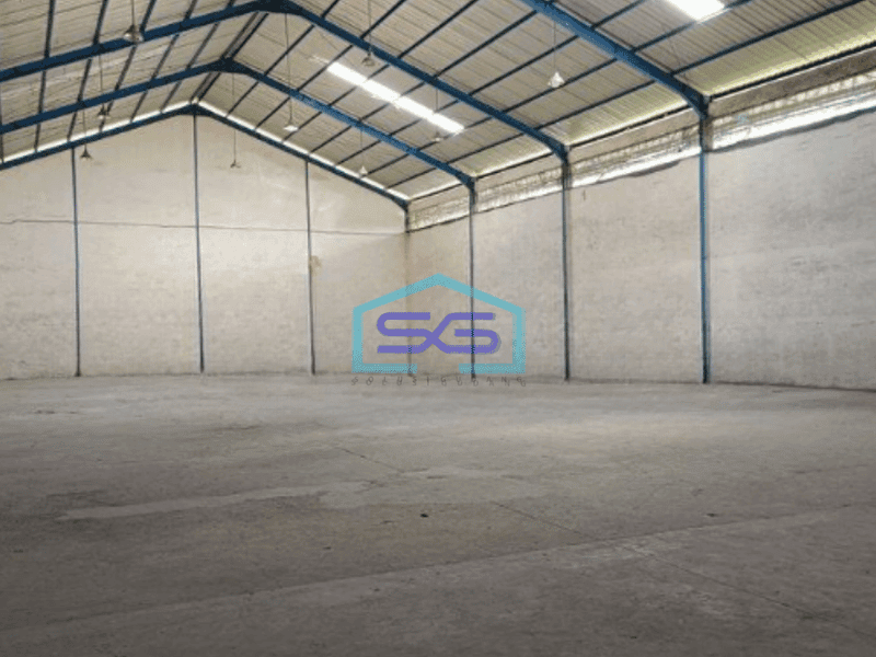 Disewakan Gudang Ada Loading Dock Luas Tanah 5860 m² di Cisalak Depok