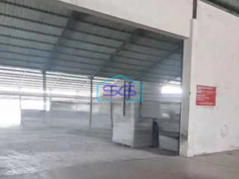 Dijual Gudang Luas Bangunan 13300 m² Lokasi Bebas Banjir di Gunung Putri Bogor