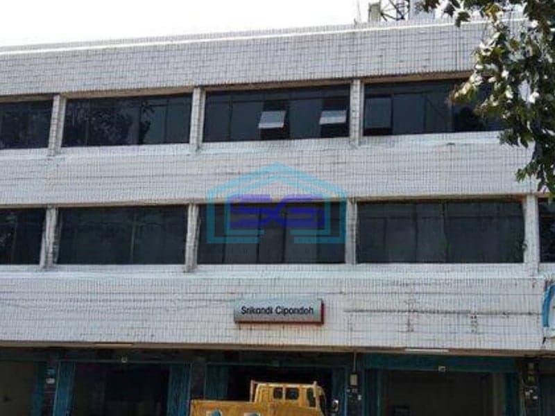 Disewakan Ruko Gandeng 3 Cipondoh Tangerang