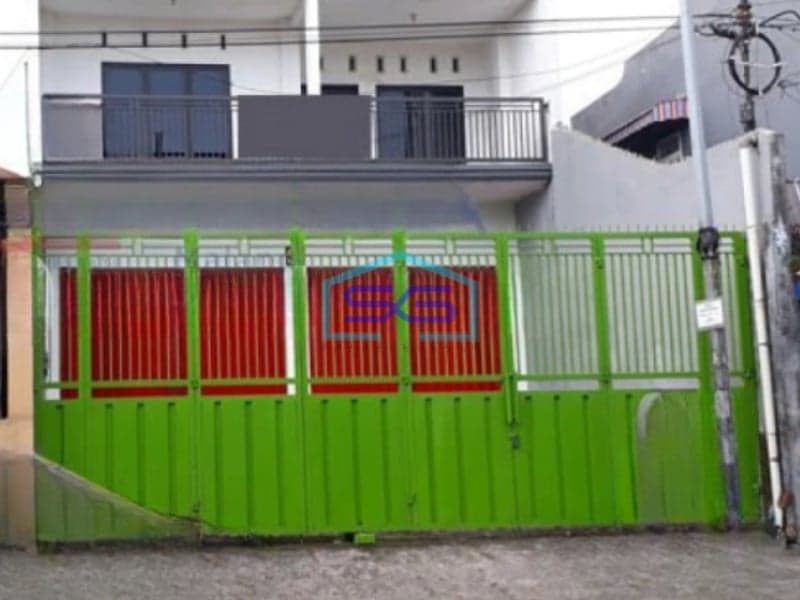 Disewakan Ruko Lokasi Strategis di Klojen Malang Luas Bangunan 274m2