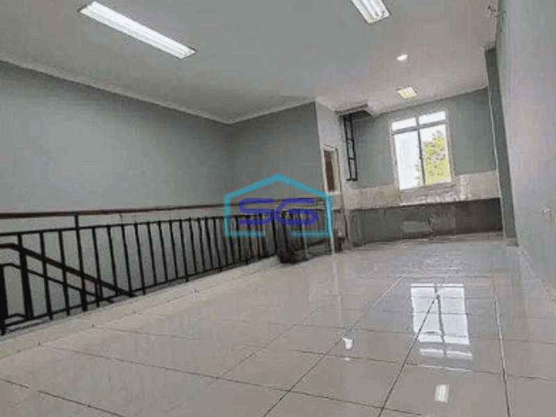 Dijual Ruko Graha Boulevard, Gading Serpong Tangerang Posisi Kelihatan Dari Jalan Raya, Strategis