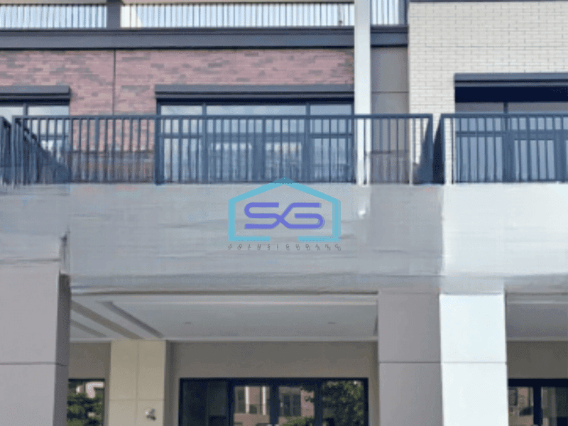 Disewakan Ruko Luas Bangunan 326 m² di Gading Serpong Tangerang Bebas Banjir