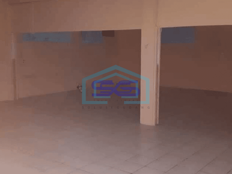 Disewakan Gudang Strategis Pinggir Jalan Raya di Pondok Pinang