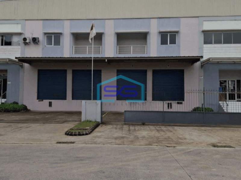 Disewakan Pabrik di Lippo Cikarang Luas Bangunan  4500 m²