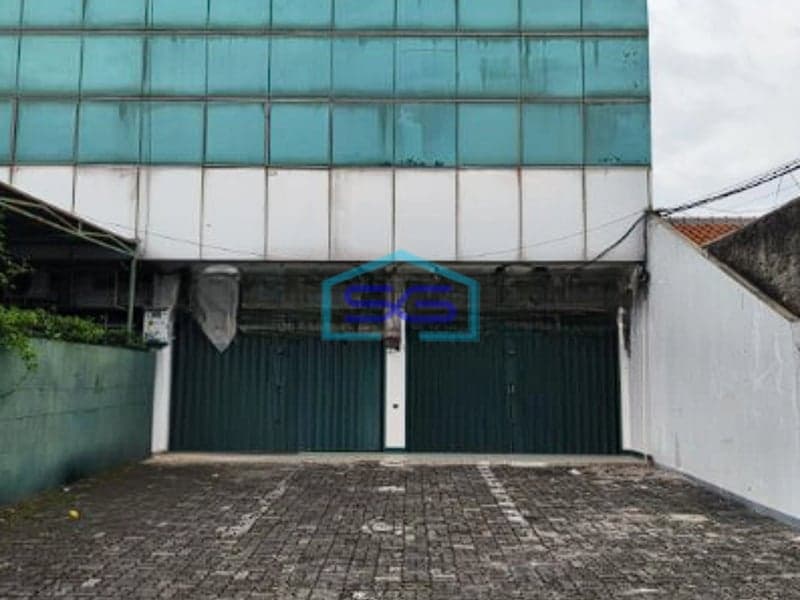 Disewakan Ruko Murah Kedoya Jakarta Barat Lokasi Emas, 3 Lantai Full LB 216m2