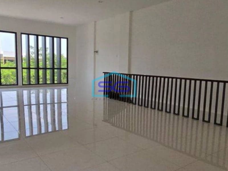 Dijual Ruko Hook 3 Lantai Baru Hadap Jalan Raya di Greenwhich Bsd Tangerang LB 205m2