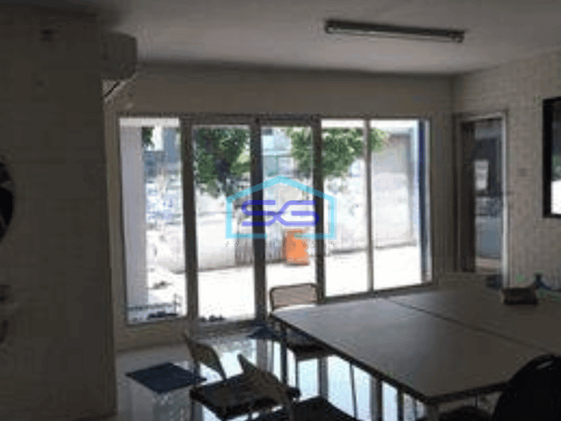 Disewakan Gudang Siap Pakai Bebas Banjir di Serpong Tangerang Selatan Luas Tanah 540 m²