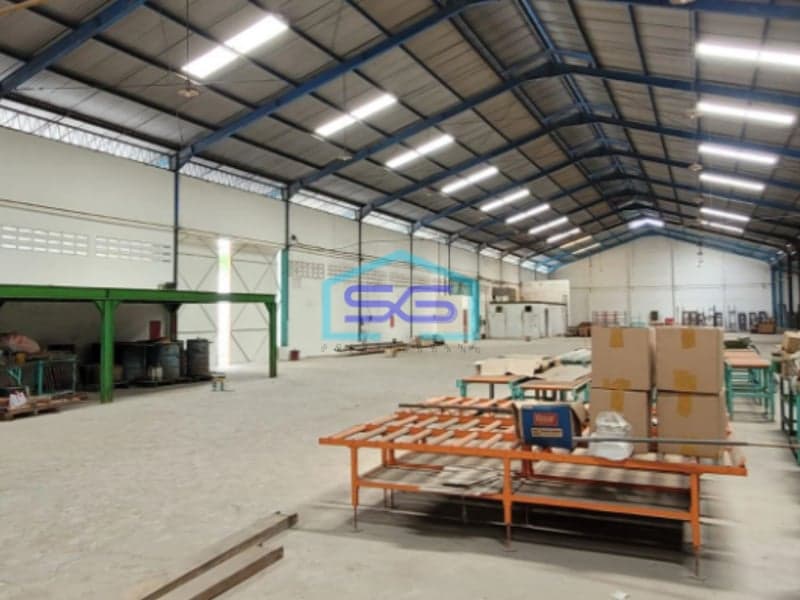 Disewakan Gudang di Margomulyo Surabaya Luas Bangunan 2500 m²