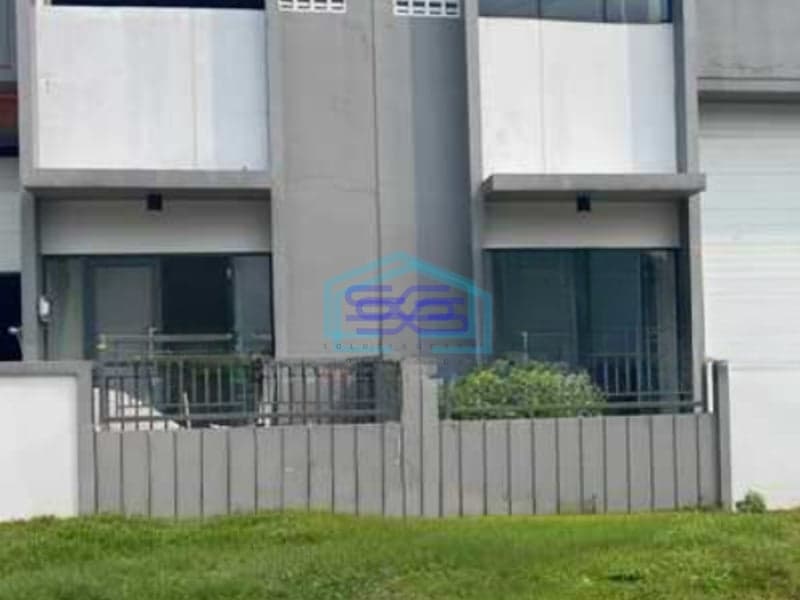 Disewakan Gudang Akses Container Luas Bangunan  171 m² Lokasi Bebas Banjir di Tangerang